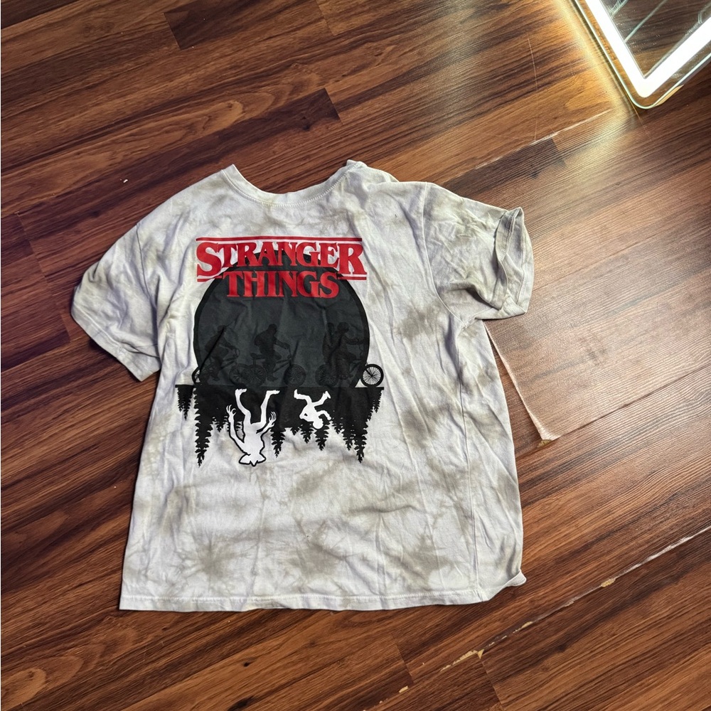 Netflix Gray Stranger Things Short Sleeve Tee
